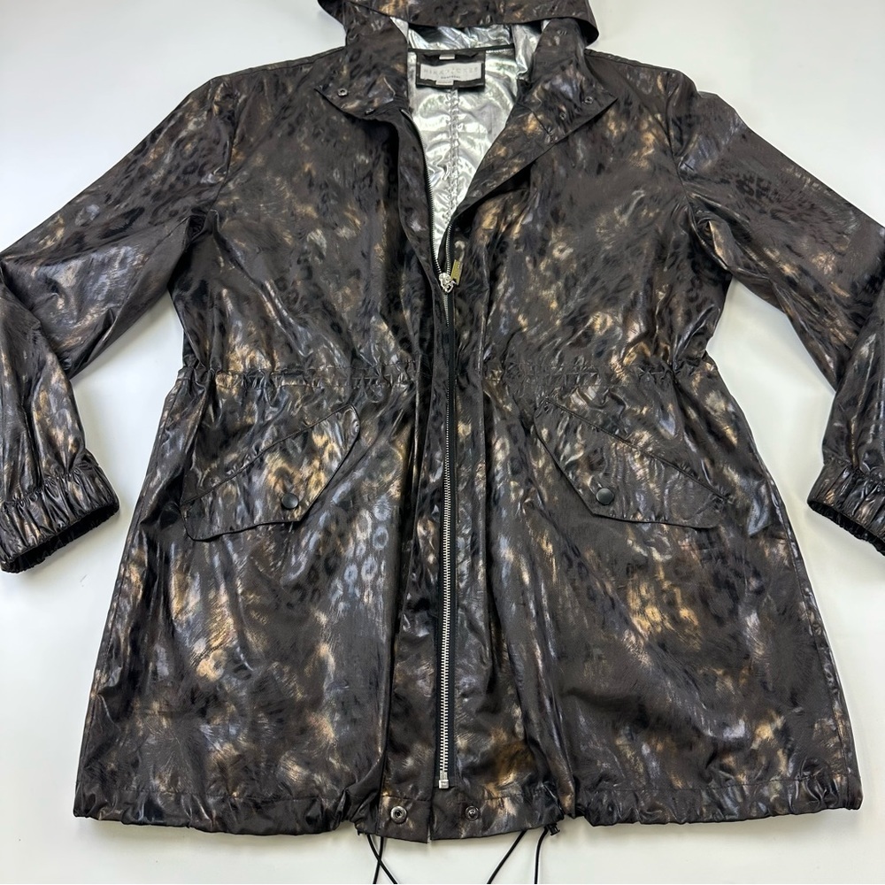 Nikki Jones cheetah hooded rain jacket Womens L-XL
Packable Travel brown bronze - Picture 5 of 14